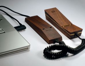 Drewniany telefon na USB